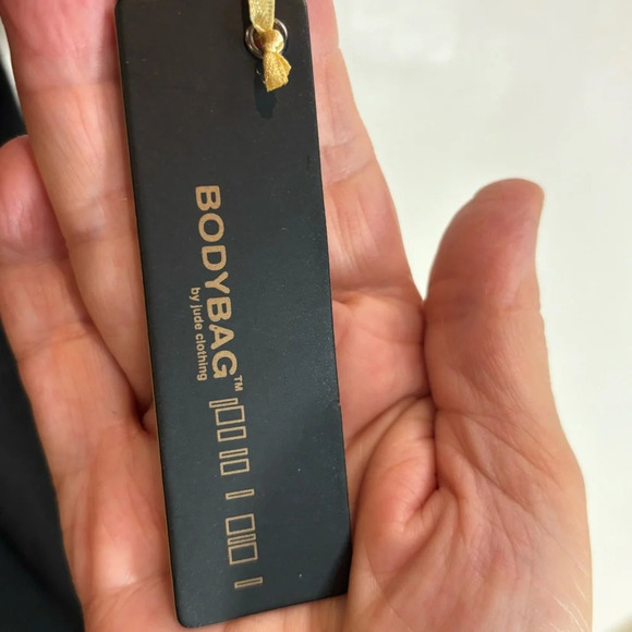 BODYBAG by Jude Sz M Dolman  Sleeve Criss Cross Cuffs Knit Jersey Dress NEW - Picture 6 of 10